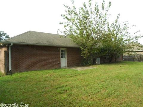 1007 E 10th Ave, Pine Bluff, AR 71601 photo 2