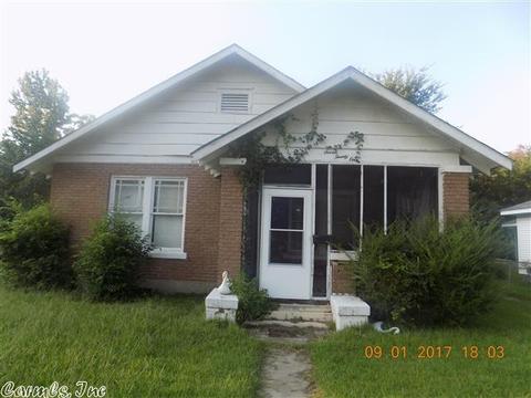 721 W 25th Ave, Pine Bluff, AR 71601 photo 1