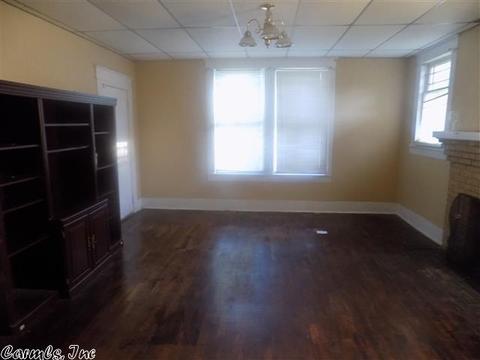 721 W 25th Ave, Pine Bluff, AR 71601 photo 4