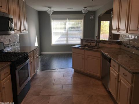 8733 Wingate Dr, Benton, AR 72015 photo 2