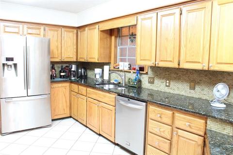 1423 Brookview, Benton, AR 72015 photo 10