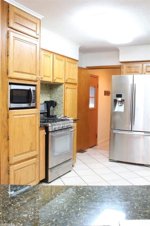 1423 Brookview, Benton, AR 72015 photo 9