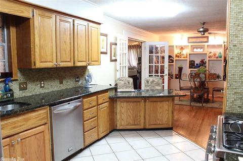 1423 Brookview, Benton, AR 72015 photo 8