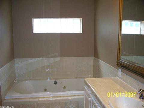 20560 Michael Ln, Hensley, AR 72065 photo 16