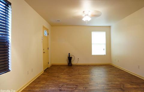 1712 Dixie St, Benton, AR 72015 photo 5