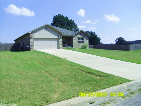 211 Booker Dr, Lonoke, AR 72086 photo 1