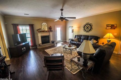 1375 Crosspoint, Conway, AR 72034 photo 9