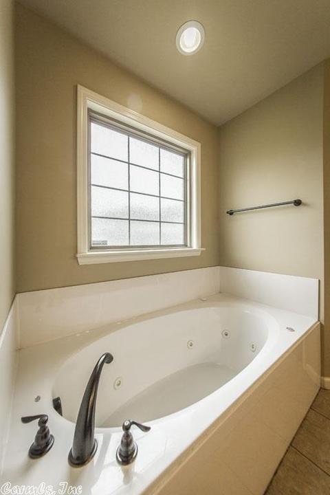 2305 Windsor Ct, Bryant, AR 72022 photo 29