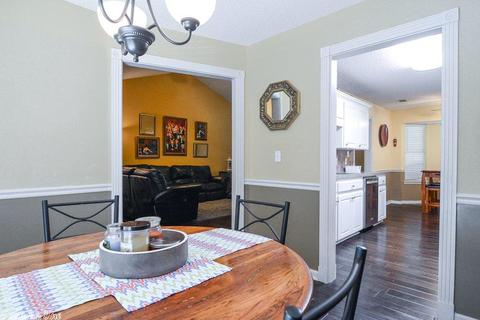 2302 Cherry Xing, Benton, AR 72015 photo 12