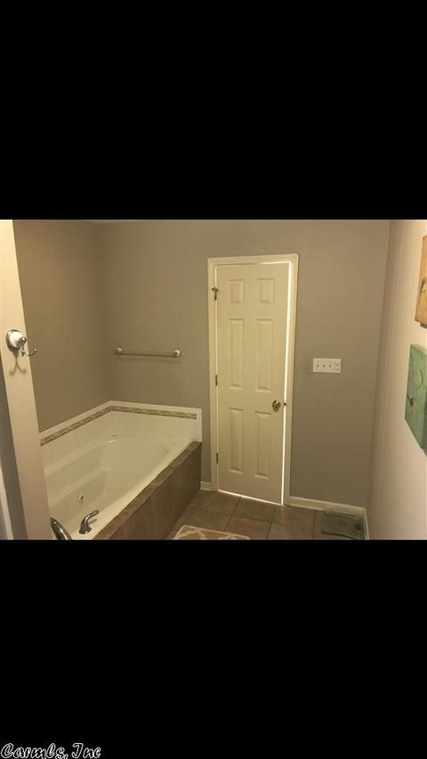201 Shamsie Ln, White Hall, AR 71602 photo 16