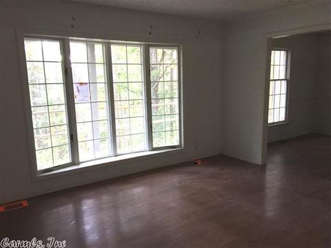 59 Lakeview Dr, Conway, AR 72032 photo 10