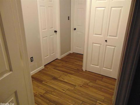 220 Cypress Dr, Trumann, AR 72472 photo 4