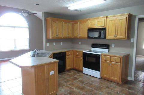 104 Lake Ct, Beebe, AR 72012 photo 6