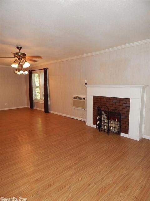2321 Edison Ave, Benton, AR 72015 photo 3