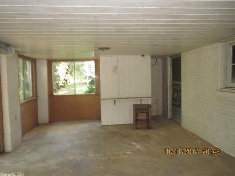 205 W Ash, Warren, AR 71671 photo 17