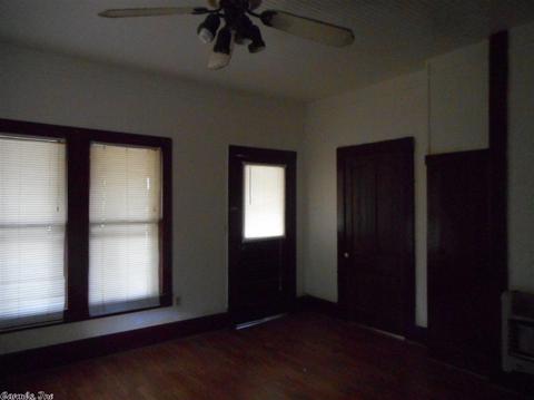 307 Peabody, Mountain View, AR 72560 photo 17