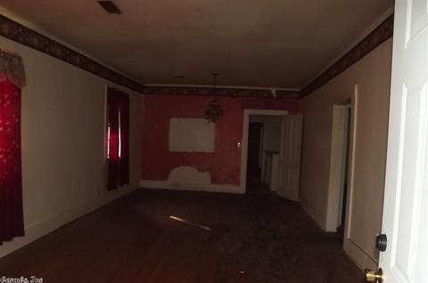 1504 Bell St, Pine Bluff, AR 71601 photo 2