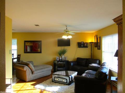 2275 Cedar Oaks Dr, Conway, AR 72034 photo 4