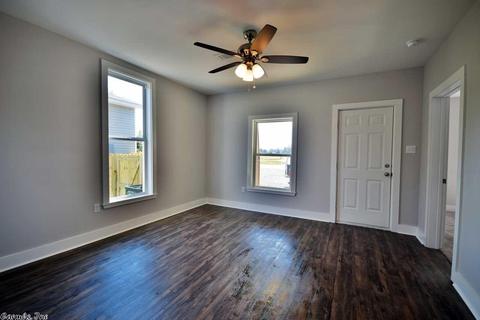404 Sixth St, Conway, AR 72032 photo 28
