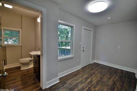 404 Sixth St, Conway, AR 72032 photo 16