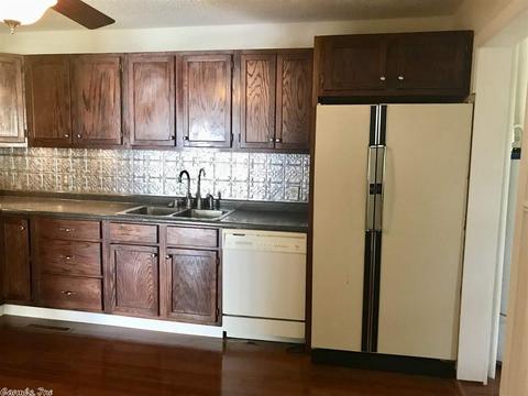 1911 Monroe St, Malvern, AR 72104 photo 3