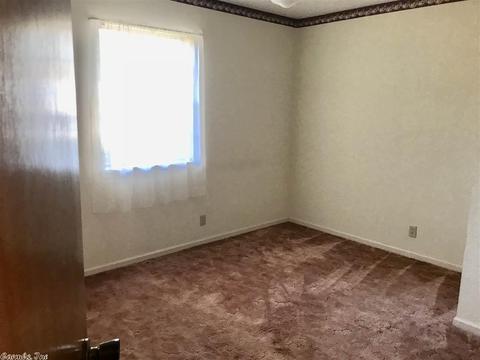 1222 Grayson, Malvern, AR 72104 photo 13