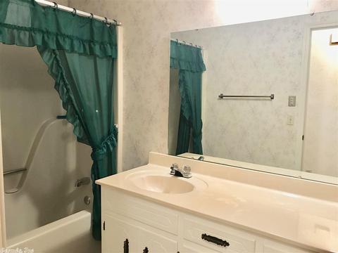 1222 Grayson, Malvern, AR 72104 photo 16