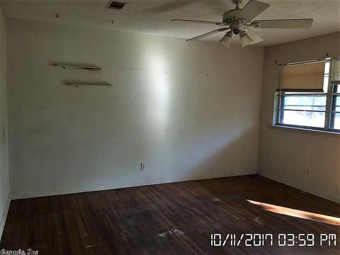 219 Smart St, Jacksonville, AR 72076 photo 2