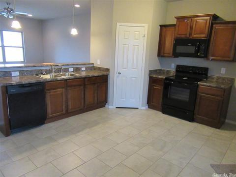 38 Heelstone Dr, Cabot, AR 72023 photo 5