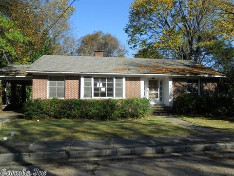 215 W 17 Ave, Pine Bluff, AR 71601 photo 1
