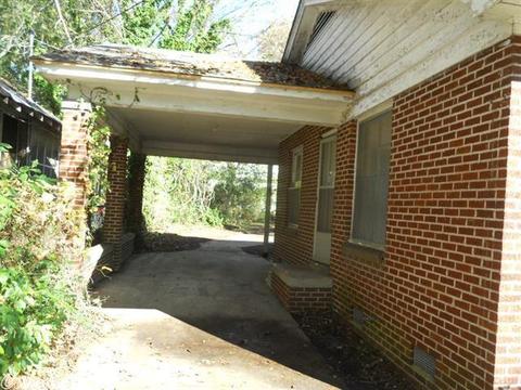 215 W 17 Ave, Pine Bluff, AR 71601 photo 2