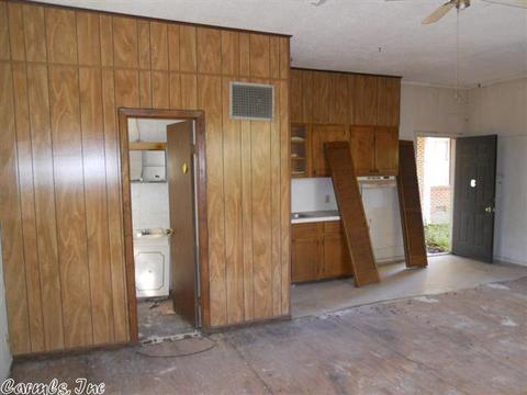 215 W 17 Ave, Pine Bluff, AR 71601 photo 12