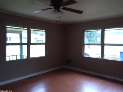 1128 Toler St, Malvern, AR 72104 photo 9