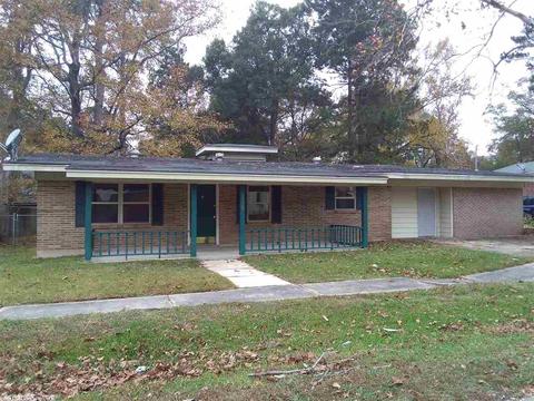 1128 Toler St, Malvern, AR 72104 photo 1