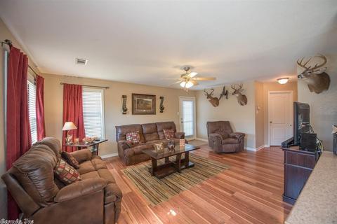 1604 Michael Dr, Benton, AR 72019 photo 5