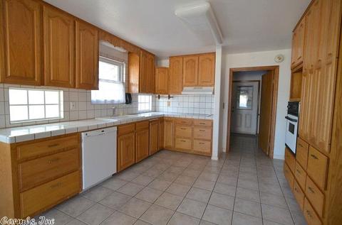 906 Orchard Ave, Mena, AR 71953 photo 7