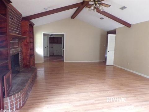 9014 Shady Dr, Pine Bluff, AR 71603 photo 13