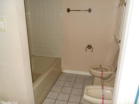 9014 Shady Dr, Pine Bluff, AR 71603 photo 25