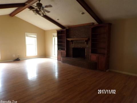 9014 Shady Dr, Pine Bluff, AR 71603 photo 14