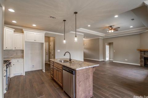 4038 Hampton Dr, Benton, AR 72019 photo 11