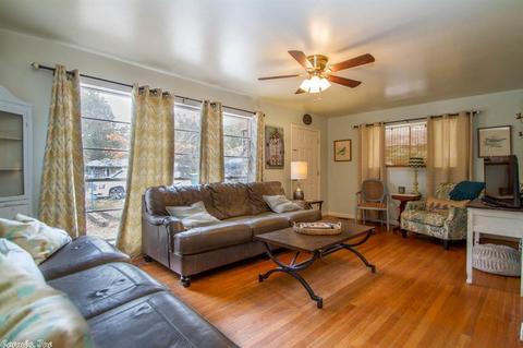 1510 Jameson, Benton, AR 72015 photo 3