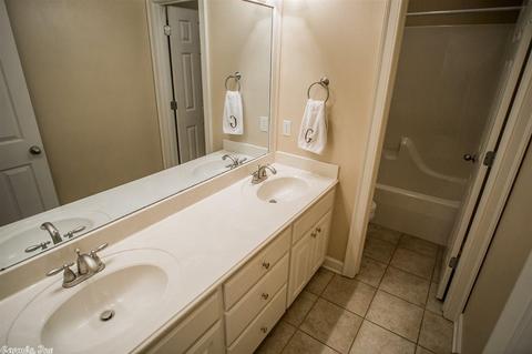1545 Gardenia, Conway, AR 72034 photo 31