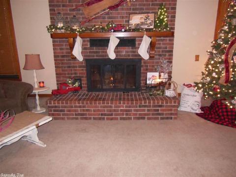 12 Tallyho Ct, Jacksonville, AR 72076 photo 4