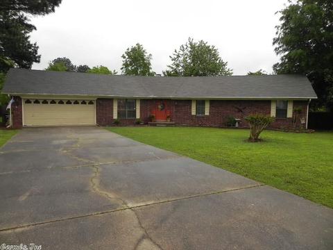 12 Tallyho Ct, Jacksonville, AR 72076 photo 1