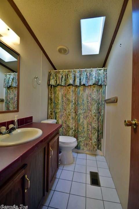 42 N Madrid, Conway, AR 72032 photo 30