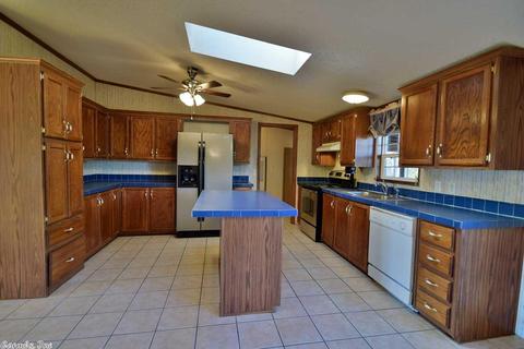 42 N Madrid, Conway, AR 72032 photo 9
