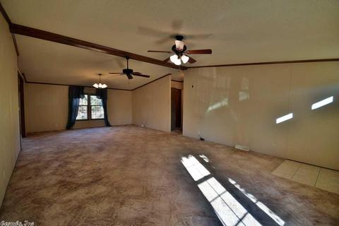 42 N Madrid, Conway, AR 72032 photo 5