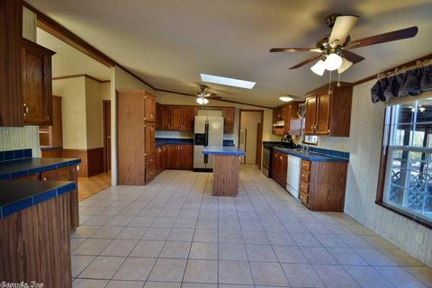 42 N Madrid, Conway, AR 72032 photo 8