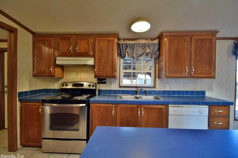 42 N Madrid, Conway, AR 72032 photo 11