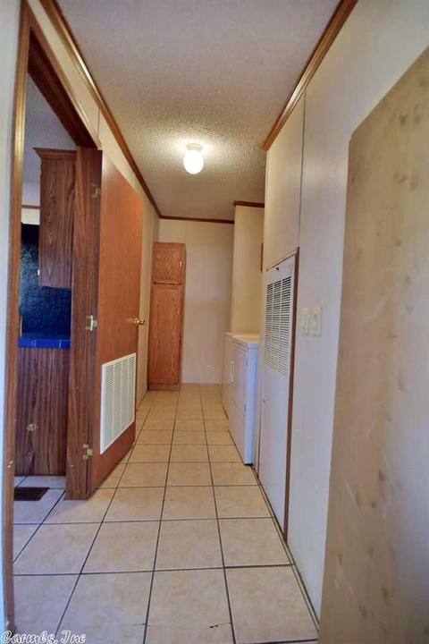 42 N Madrid, Conway, AR 72032 photo 31